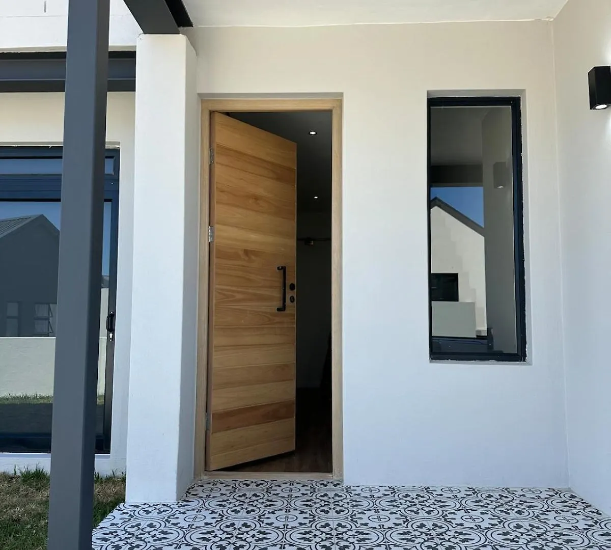 Mzuri Avenue Villa Cape Town Holiday home